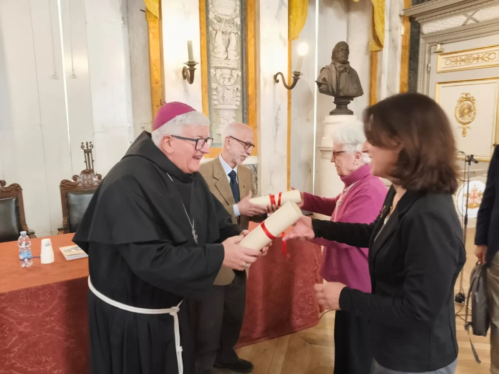 Salone di Rappresentanza Palazzo Tursi Presidente Ilsrec Ronzitti Arcivescovo di Genova Tasca 5