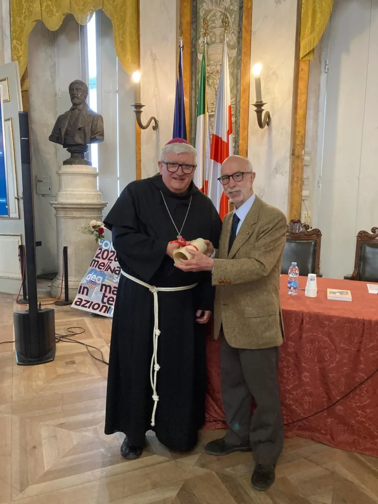 Salone di Rappresentanza Palazzo Tursi Presidente Ilsrec Ronzitti Arcivescovo di Genova Tasca 7